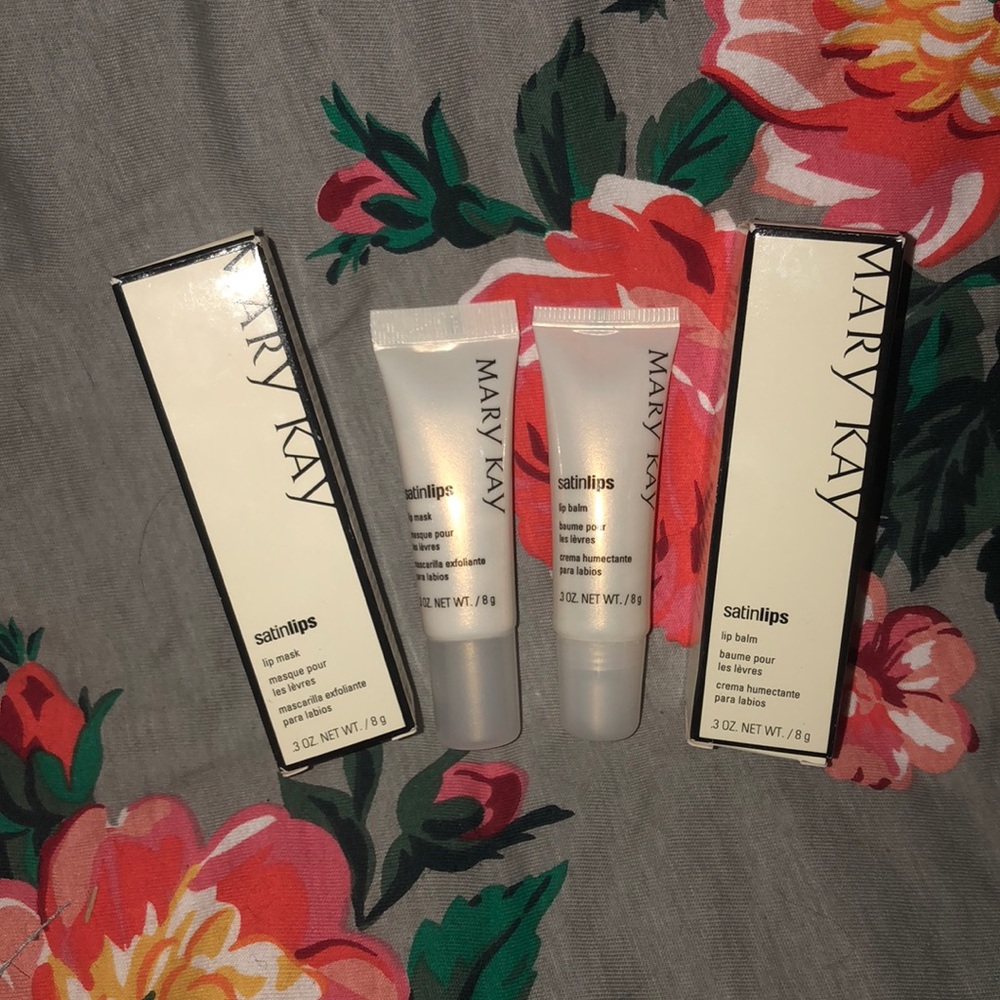 MaryKay Satin Lips Set